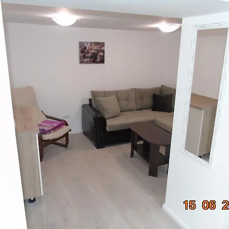 Enni Apartman *